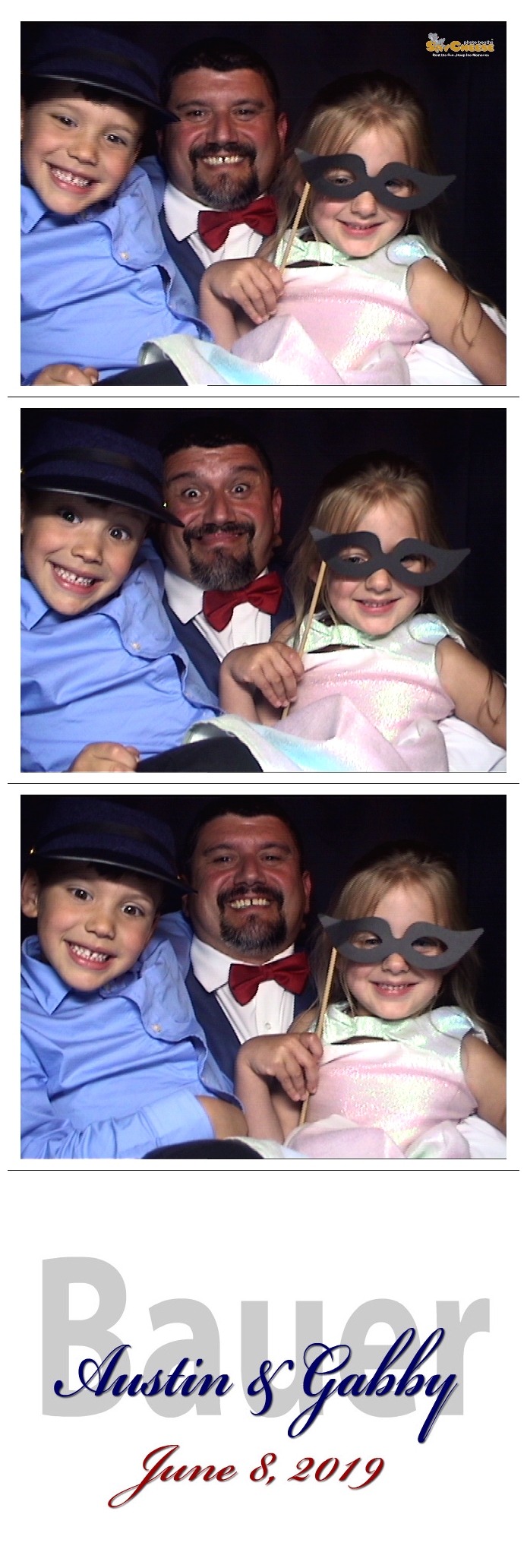 Bauer / Gregory Wedding  | View more photos from the event at gallery.saycheesephotobooth.com/u/SayCheesePhotoBooth/Bauer-Gregory-Wedding